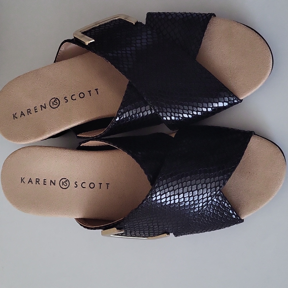 Karen Scott heels size 6